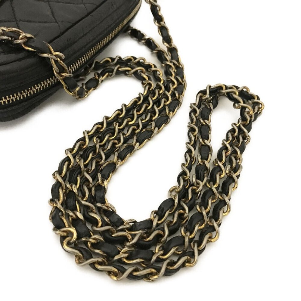 CHANEL Quilted Matelasse Lambskin Chain Shoulder Camera Bag Black leather gold - Picture 5 of 16